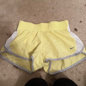 nike dri-fit xs gym shorts